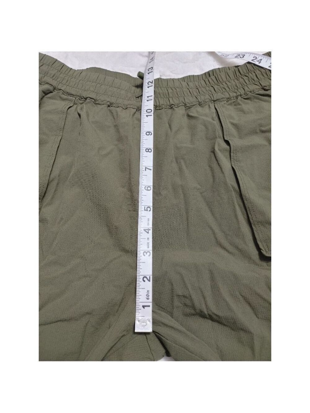 Women's Fabletics Olive Green Wide Leg Heights Cargo Pants Size L - Picture 9 of 11